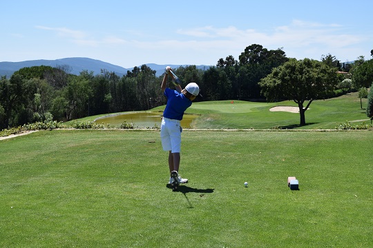 Les jeunes de l'Ecole de golf de Barbaroux aux Championnats du Var à Beauvallon